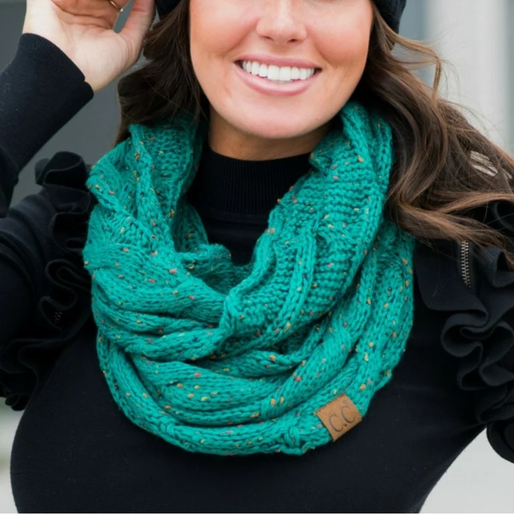 CC GreenConfetti Infinity Cable Knit Scarf